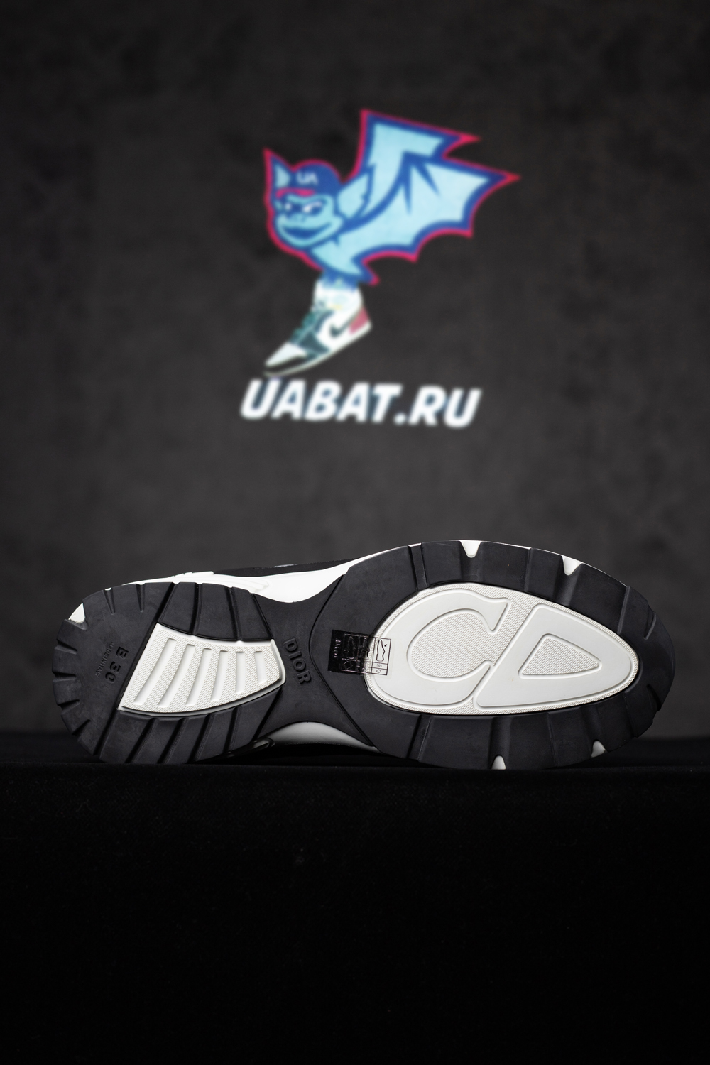 D*or b30 deep green black