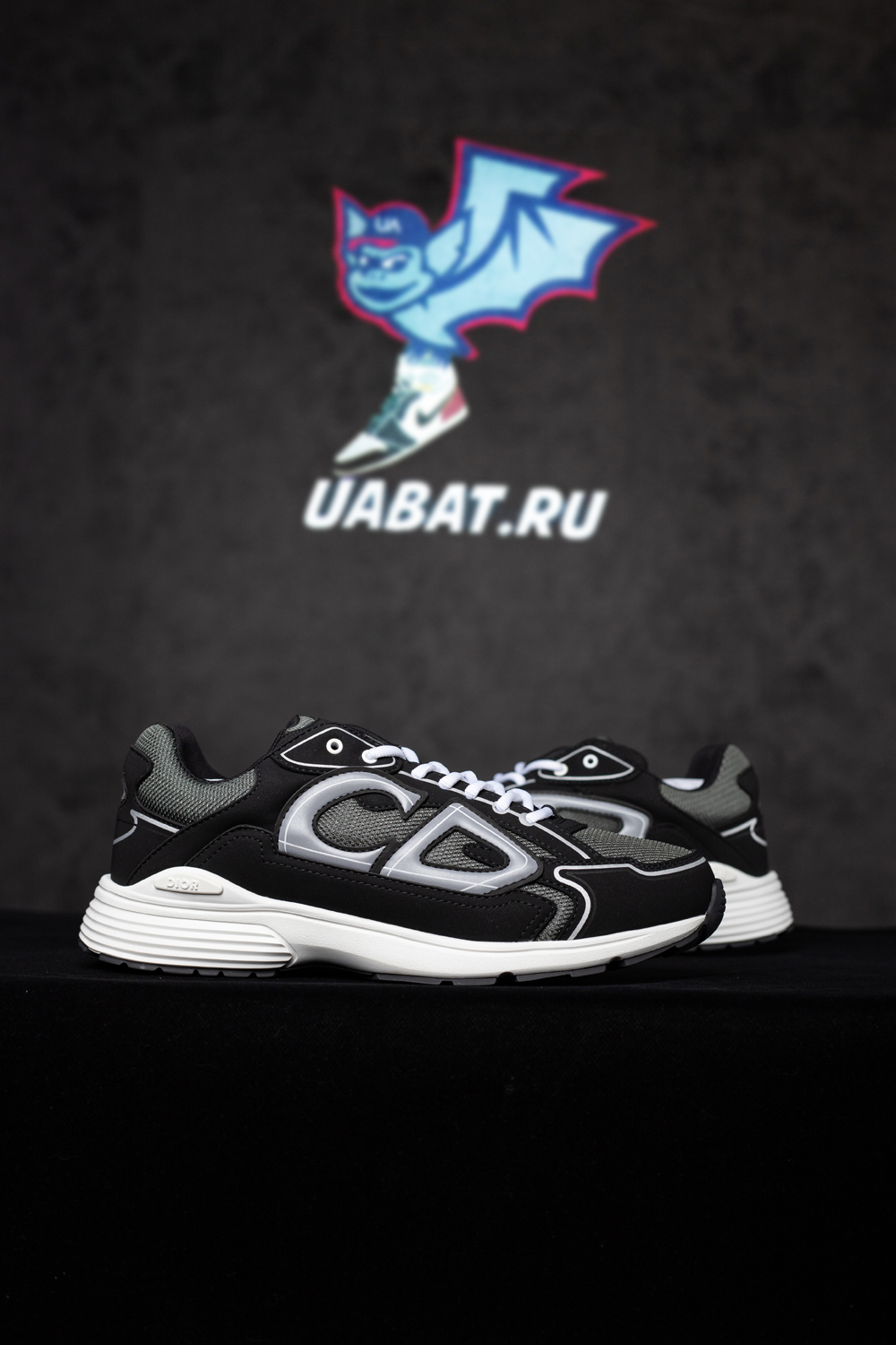 D*or b30 deep green black