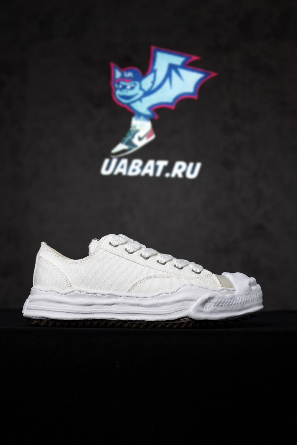 Ma*s*n mihara yasuhiro hank og sole canvas low white