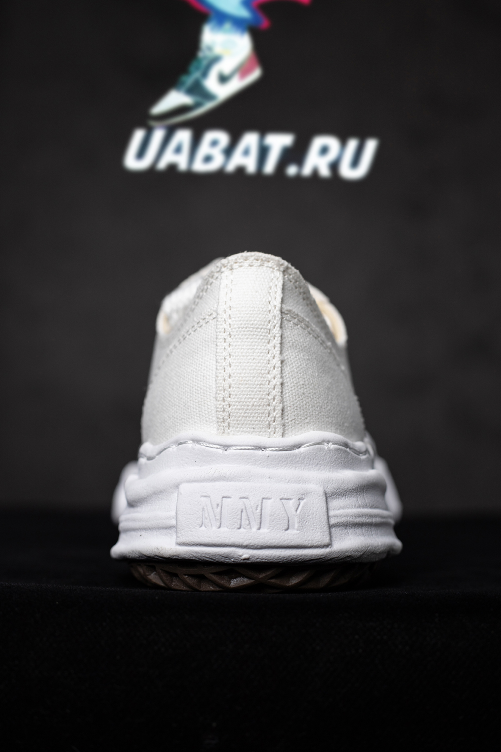 Ma*s*n mihara yasuhiro hank og sole canvas low white