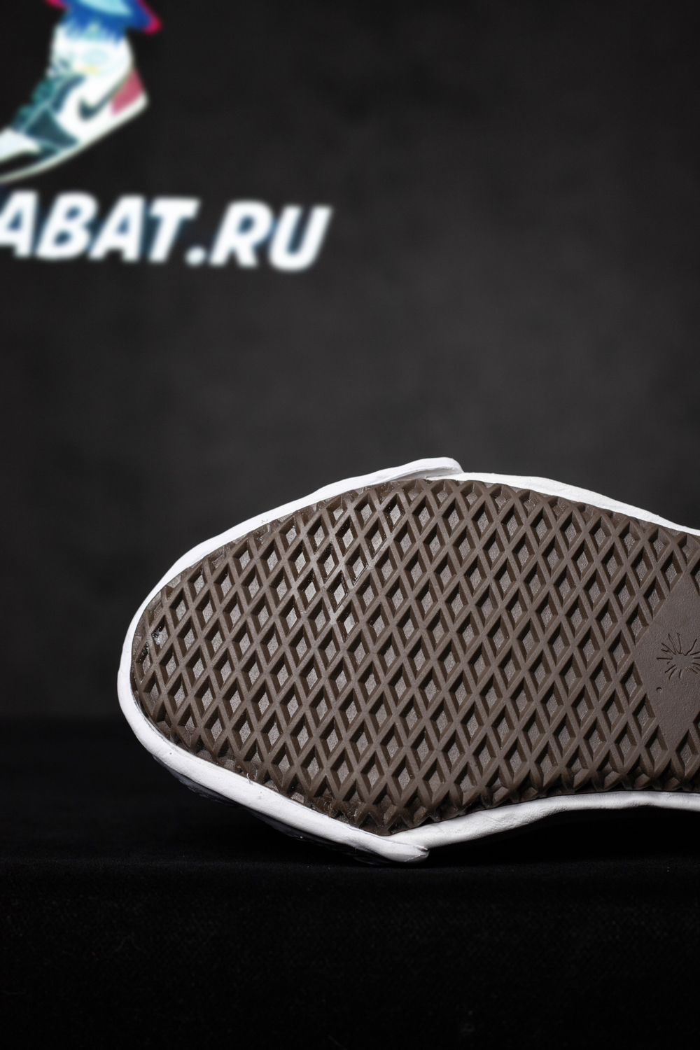 Ma*s*n mihara yasuhiro hank og sole canvas low white