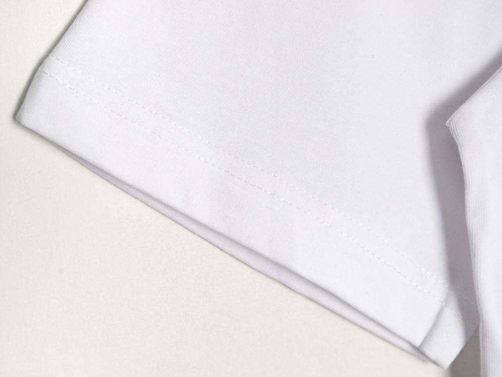 l0*is V*t0n hand-painted graffiti rabbit head print short-sleeve