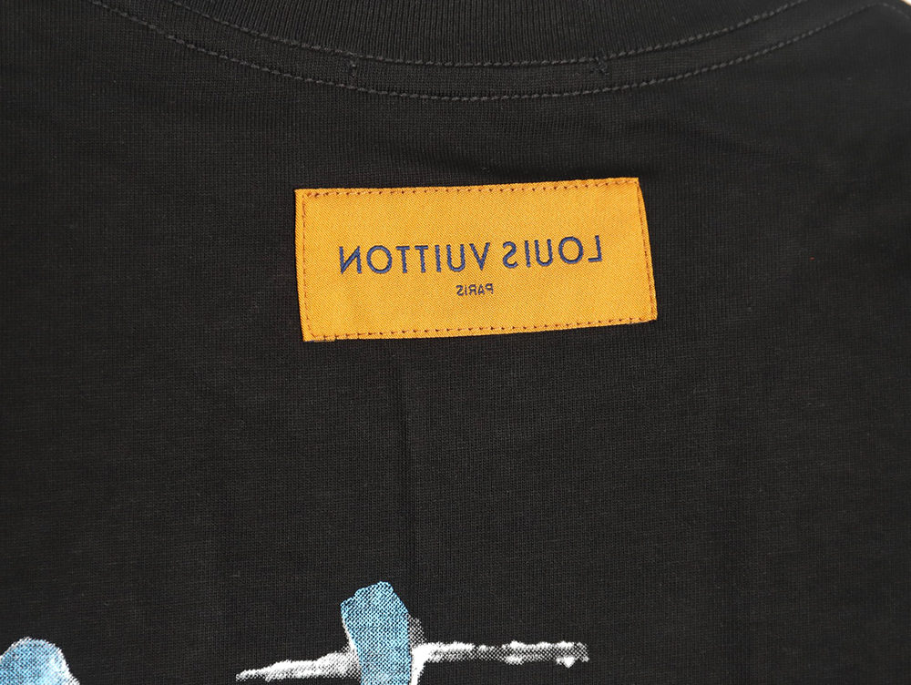 l0*is V*t0n hand-painted graffiti rabbit head print short-sleeve tsk1