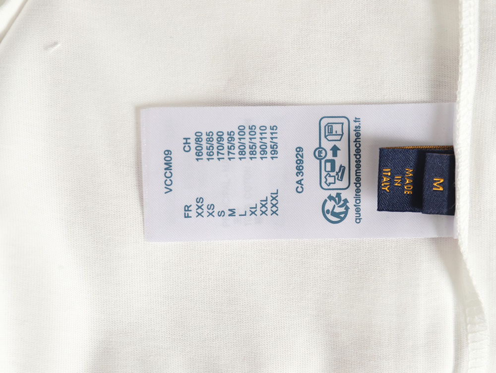 l0*is V*t0n double sleeve badge slogan embroidered short sleeves