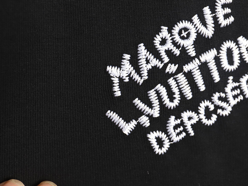 l0*is V*t0n double sleeve badge slogan embroidered short sleeves tsk1