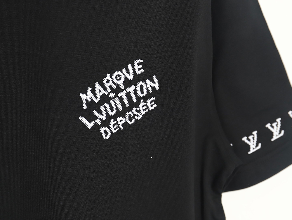 l0*is V*t0n double sleeve badge slogan embroidered short sleeves tsk1