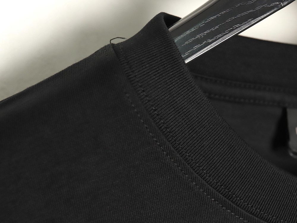 Ba*len*cia*ga obscure lock letter embroidered short-sleeved t-shirt tsk1