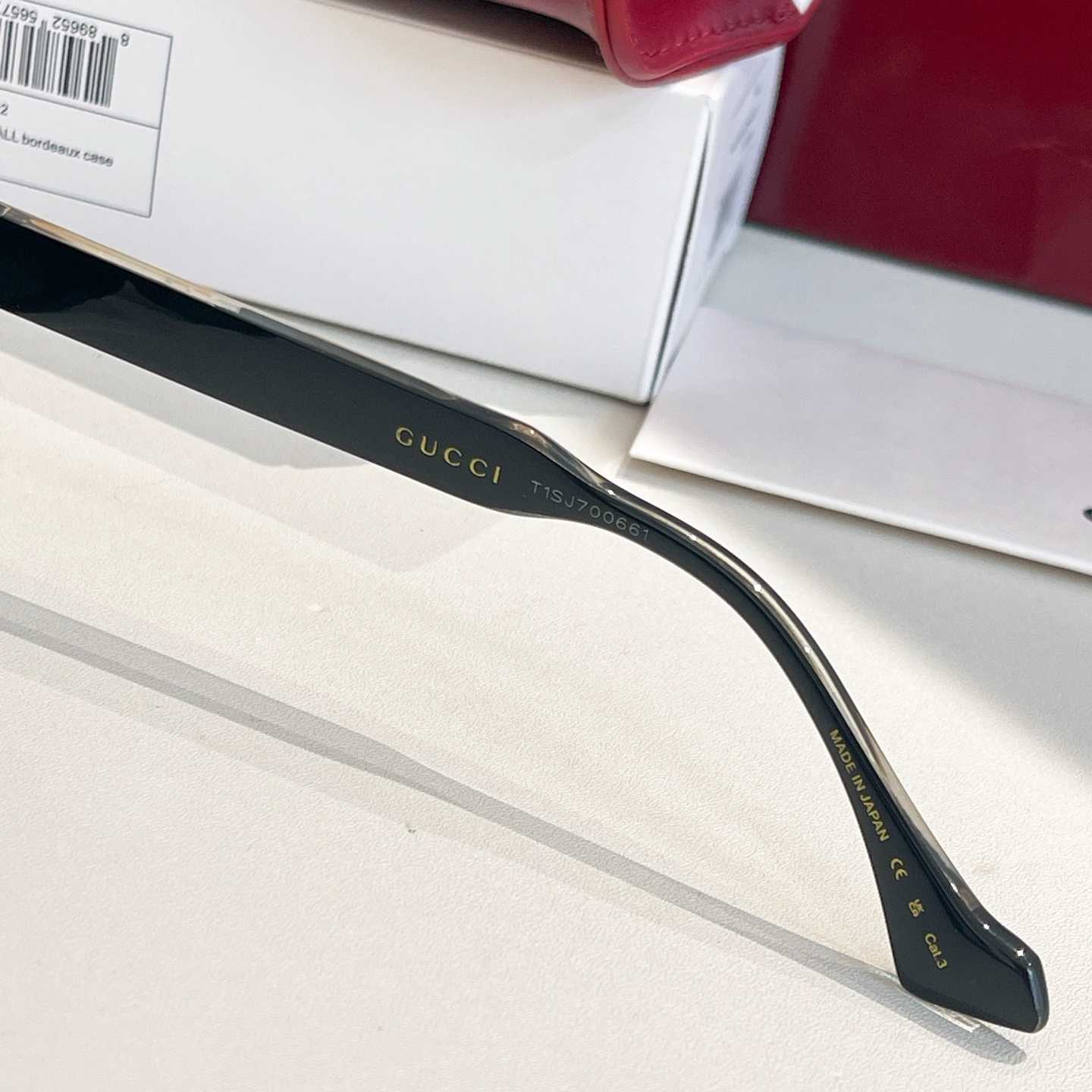 G*u*i oval frame sunglasses 797523