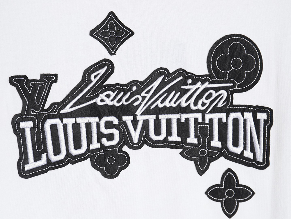 l0*is V*t0n heavy letter embroidered short sleeve