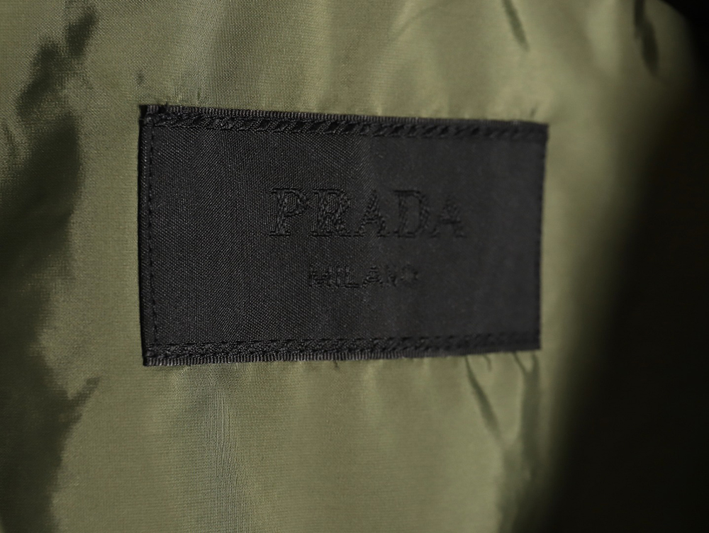 Pra*a minimalist double pocket short sleeve shirt