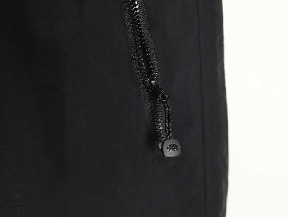 the nor*h F**e casual elastic shorts tsk2