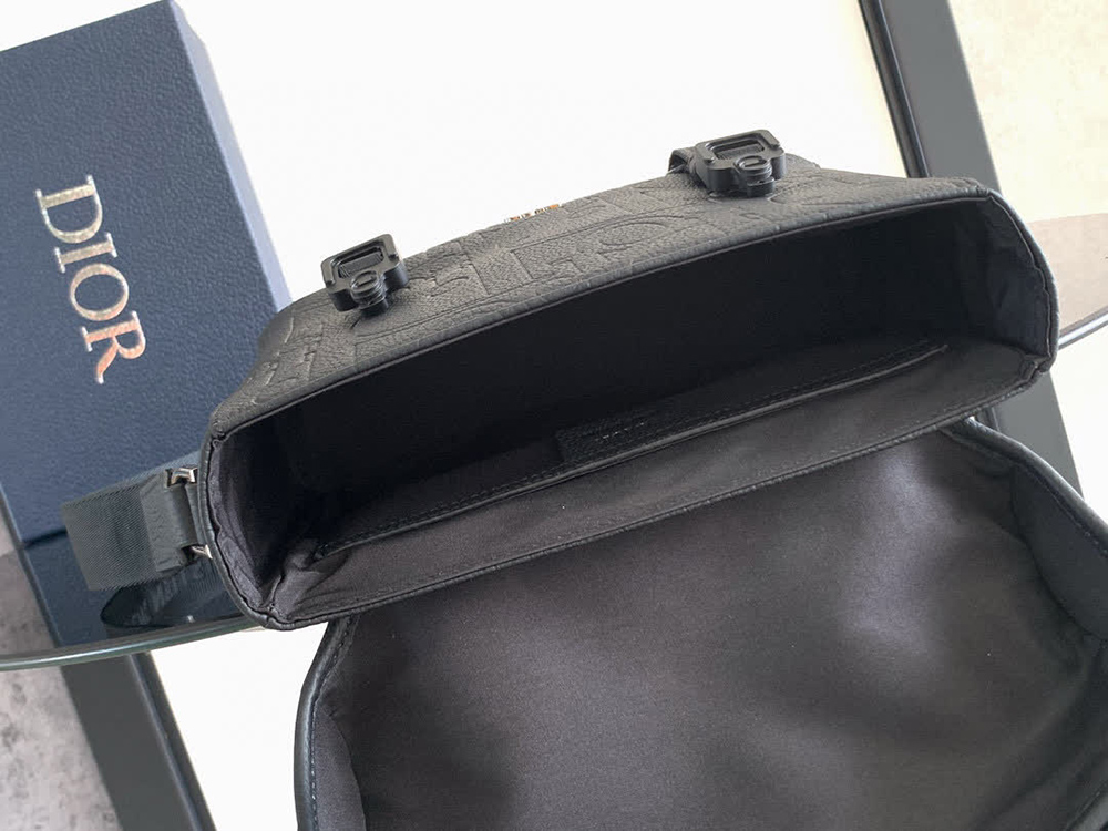 D*or D*or hit the road messenger bags 333llg 24*18*8cm