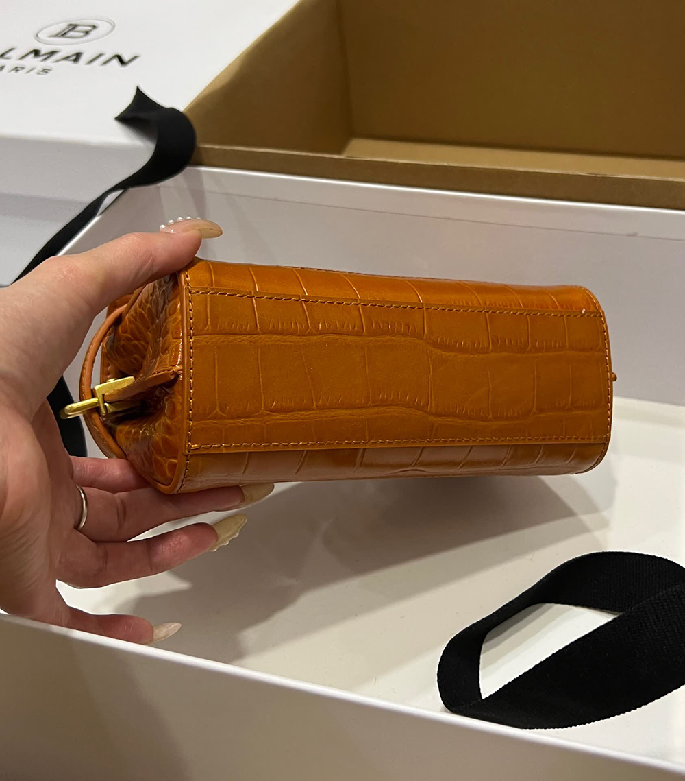 Balmain B-Buzz 19 Bags L014F8 19*12*7.5cm