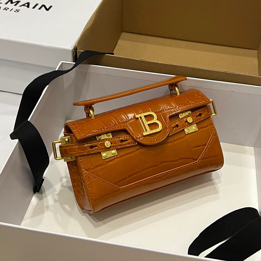 Balmain B-Buzz 19 Bags L014F8 19*12*7.5cm
