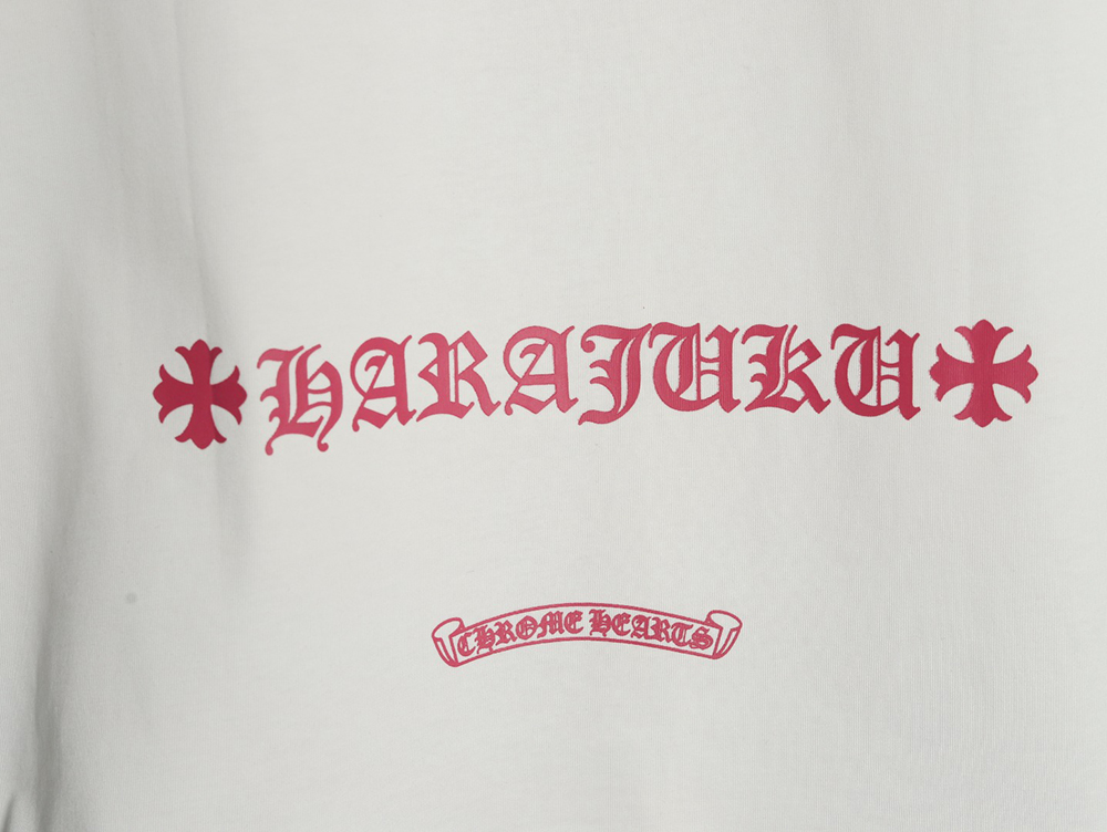 Ch**me He**ts purple horseshoe gradient logo short-sleeved t-shirt