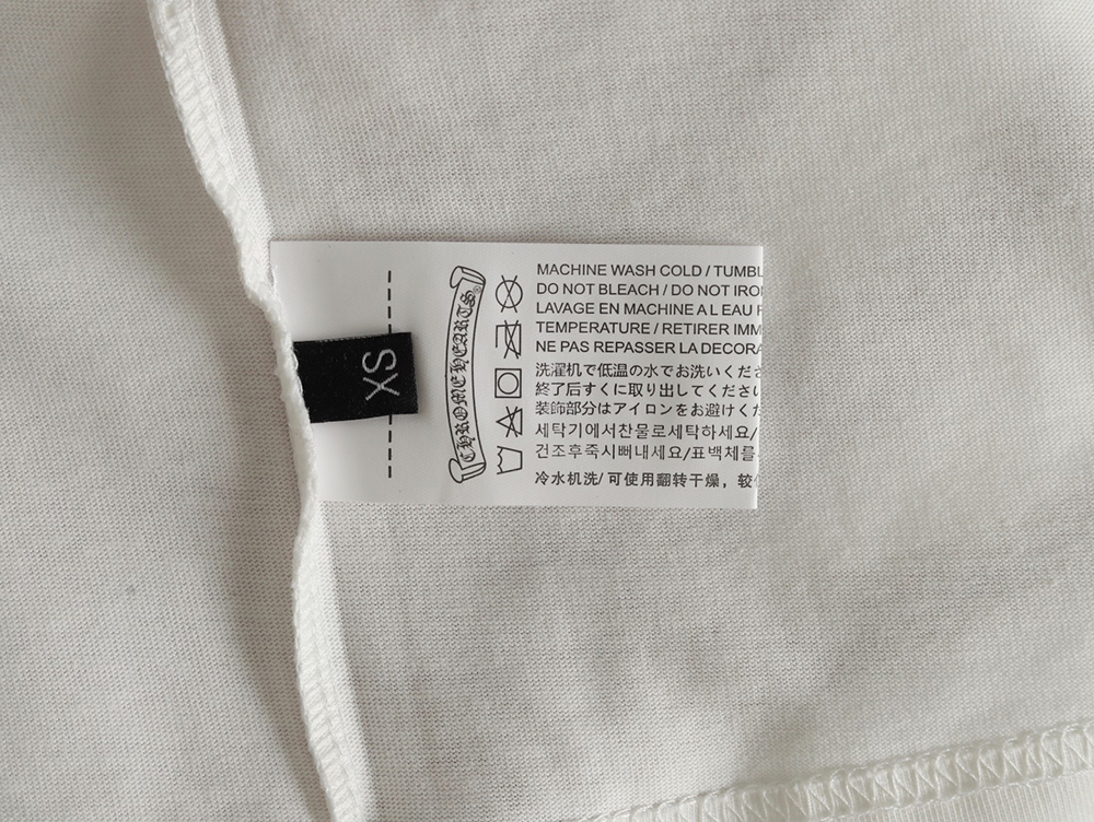 Ch**me He**ts purple horseshoe gradient logo short-sleeved t-shirt