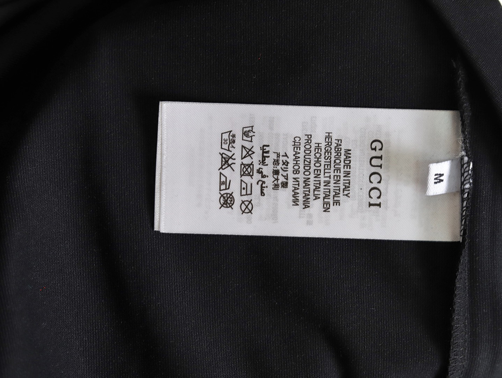 G*u*i shoulder contrast logo tassel embroidered short sleeve t-shirt tsk1