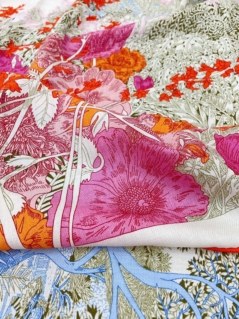 H**mes retour a la nature shawl 140*140cm