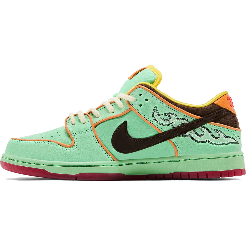 Dunk Low SB 