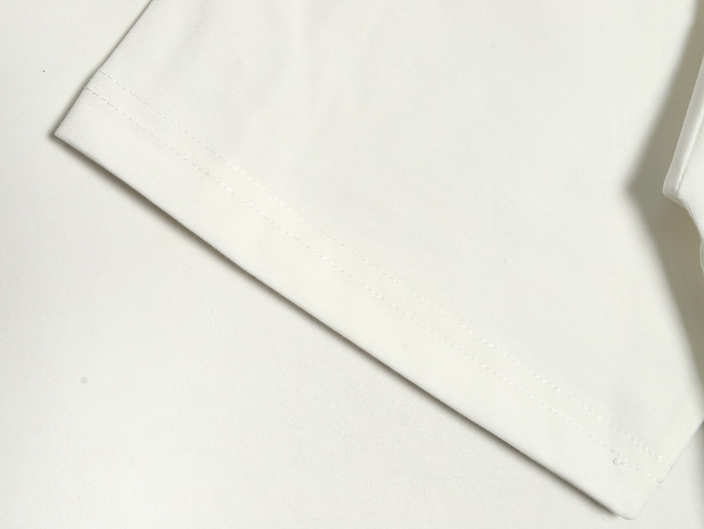 l0*is V*t0n gradient digital print short sleeve t-shirt