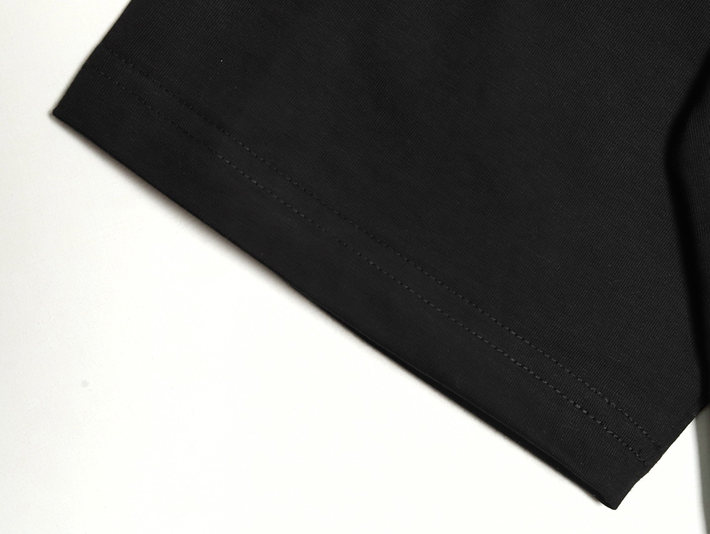 l0*is V*t0n gradient digital print short sleeve t-shirt tsk1