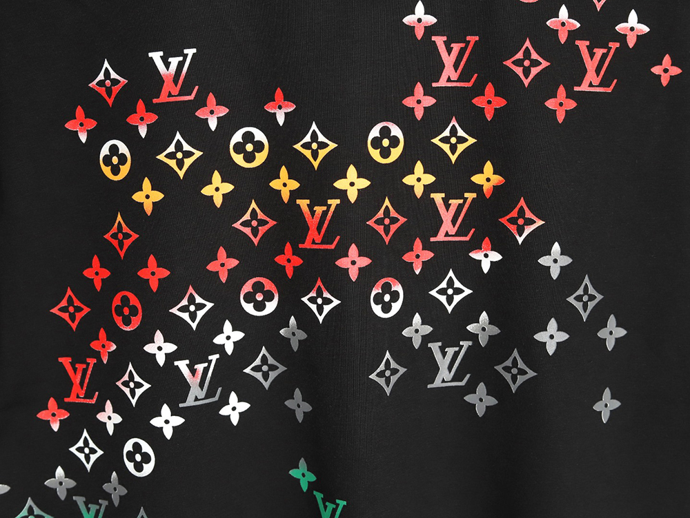 l0*is V*t0n gradient digital print short sleeve t-shirt tsk1