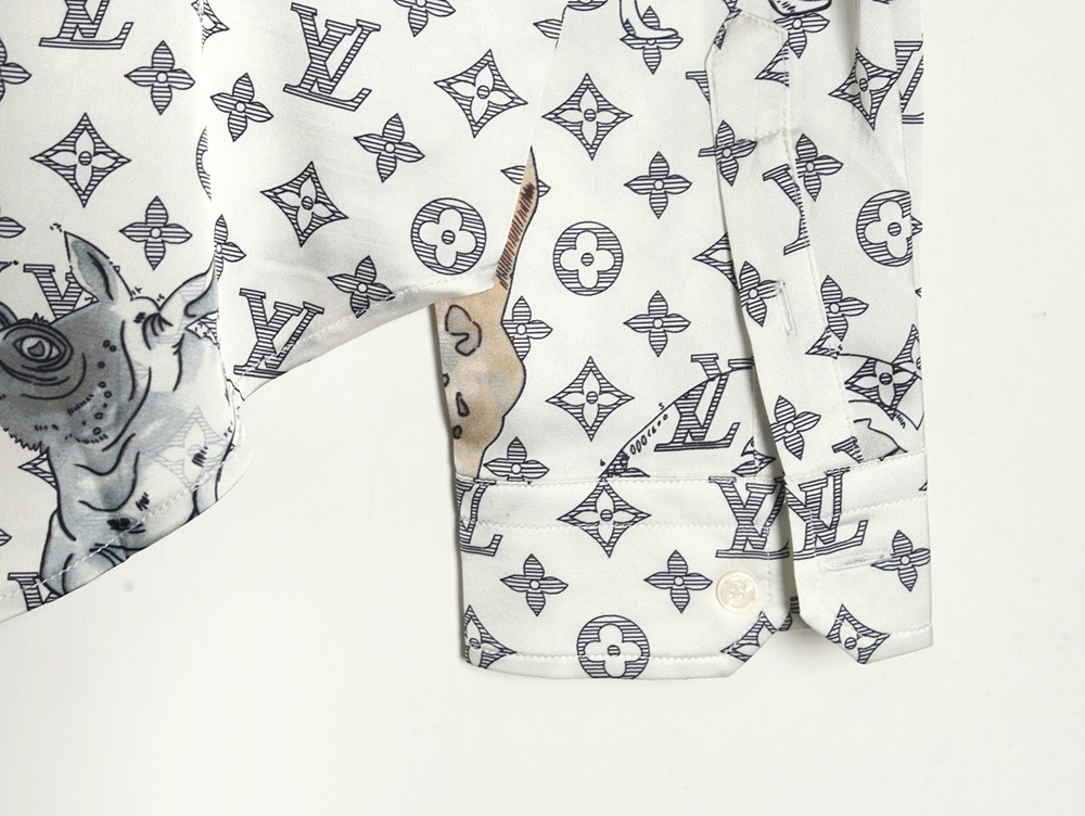 l0*is V*t0n zoo limited edition long sleeve shirt