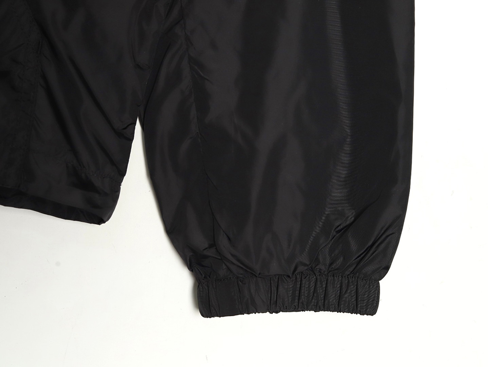 Pra*a white zipper camping hooded jacket