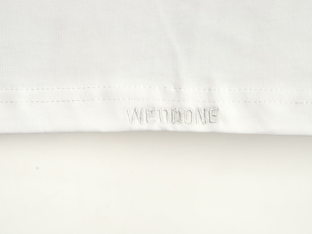 We11Done Gothic font print monster sketch short-sleeved T-shirt