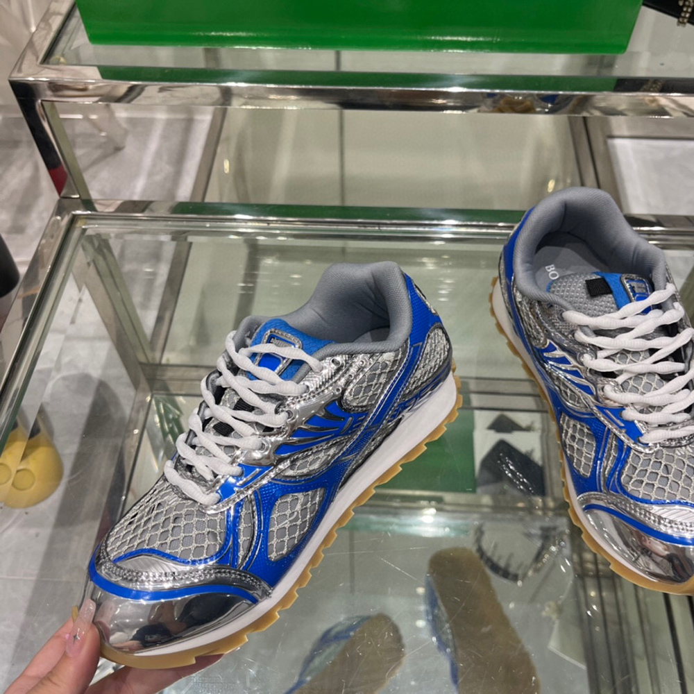 bo*te*ga Ve*ne*ta orbit runner sneaker 