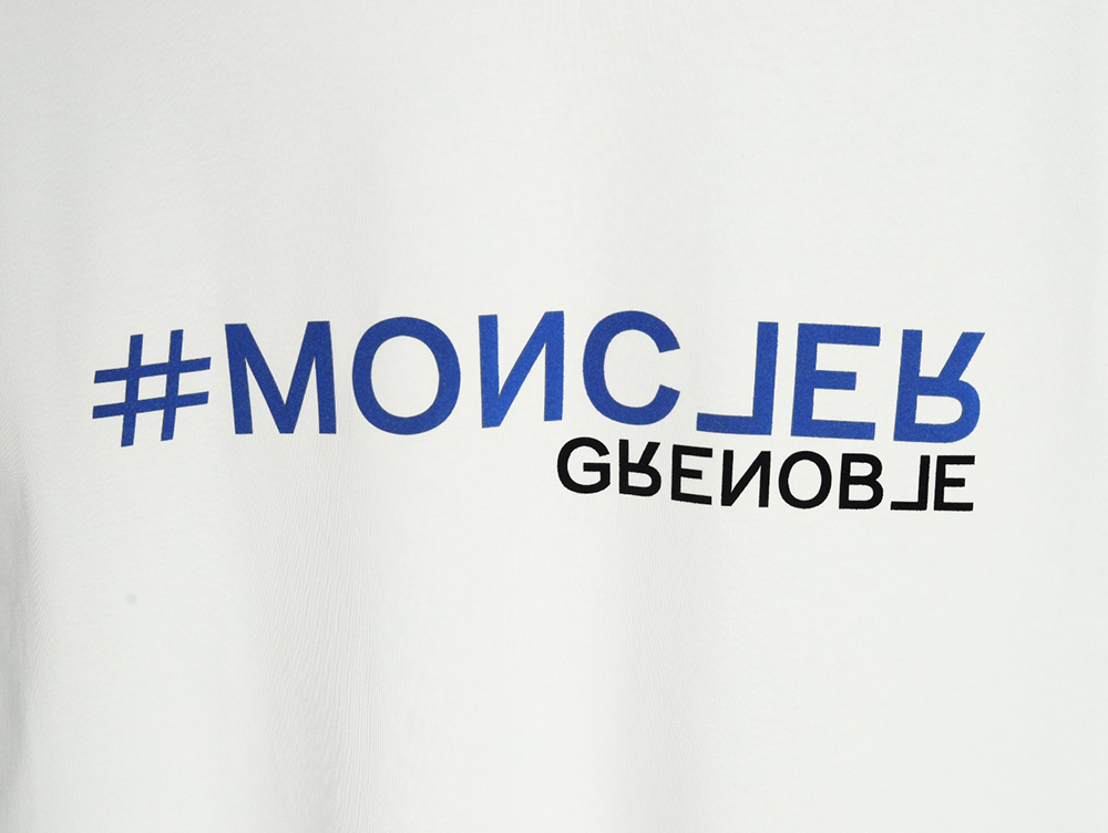 Moncler flocked letter short-sleeved T-shirt