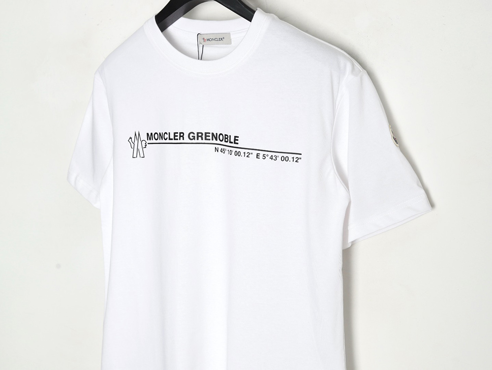 Moncler coordinate letter print short sleeve