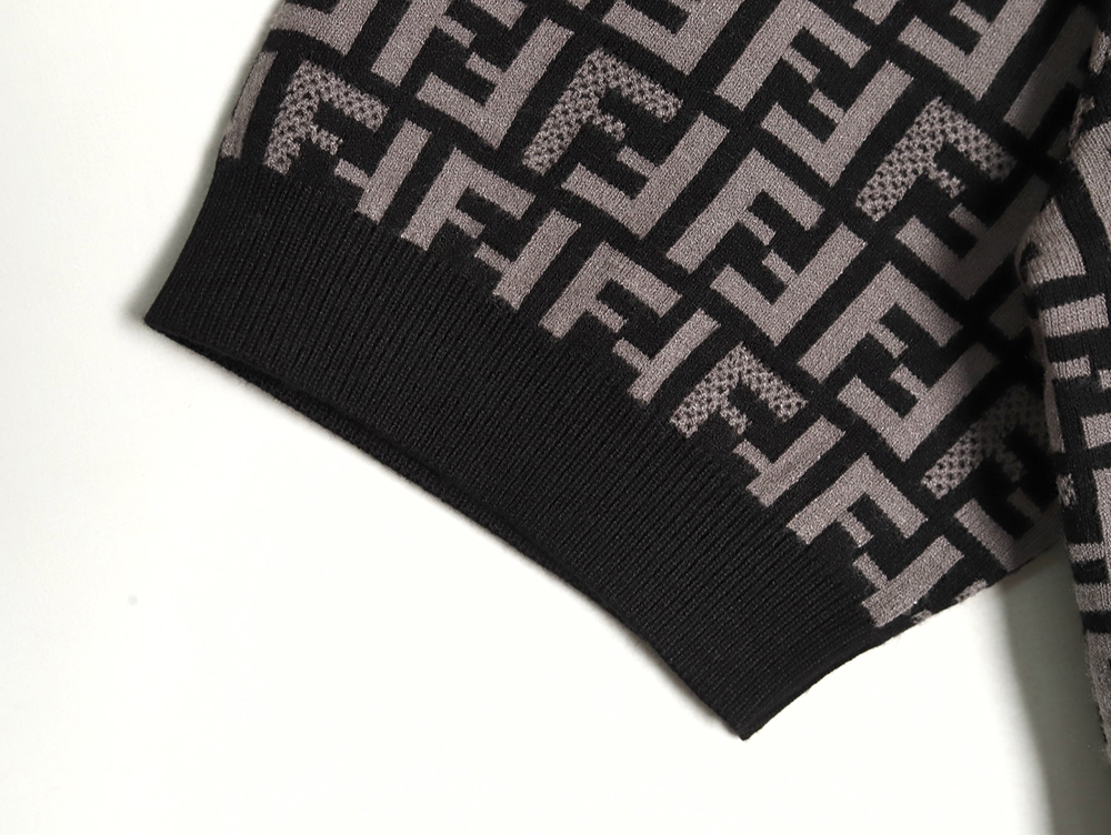 F**di all over ff jacquard knitted short sleeve t-shirt tsk1