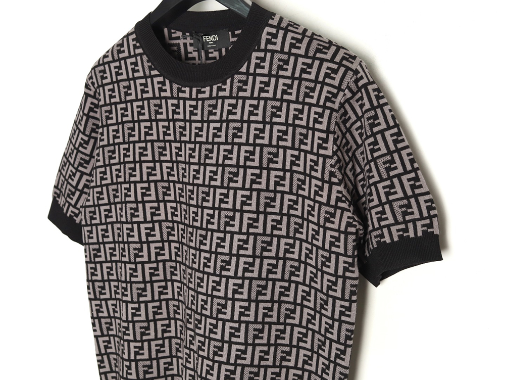 F**di all over ff jacquard knitted short sleeve t-shirt tsk1