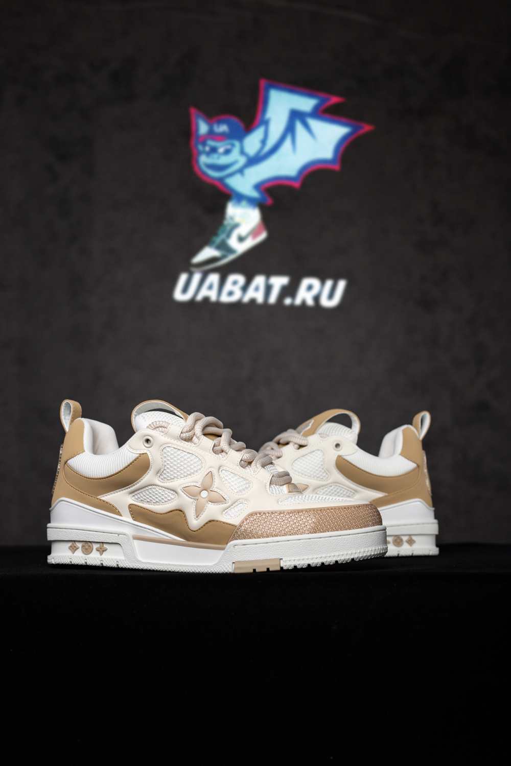 l0*is V*t0n lv skate sneaker beige white