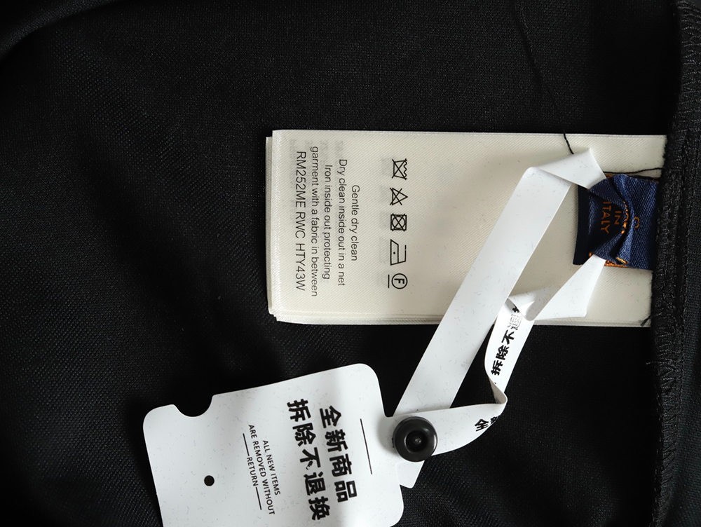 l0*is V*t0n rhinestone embellished knitted short-sleeved t-shirt