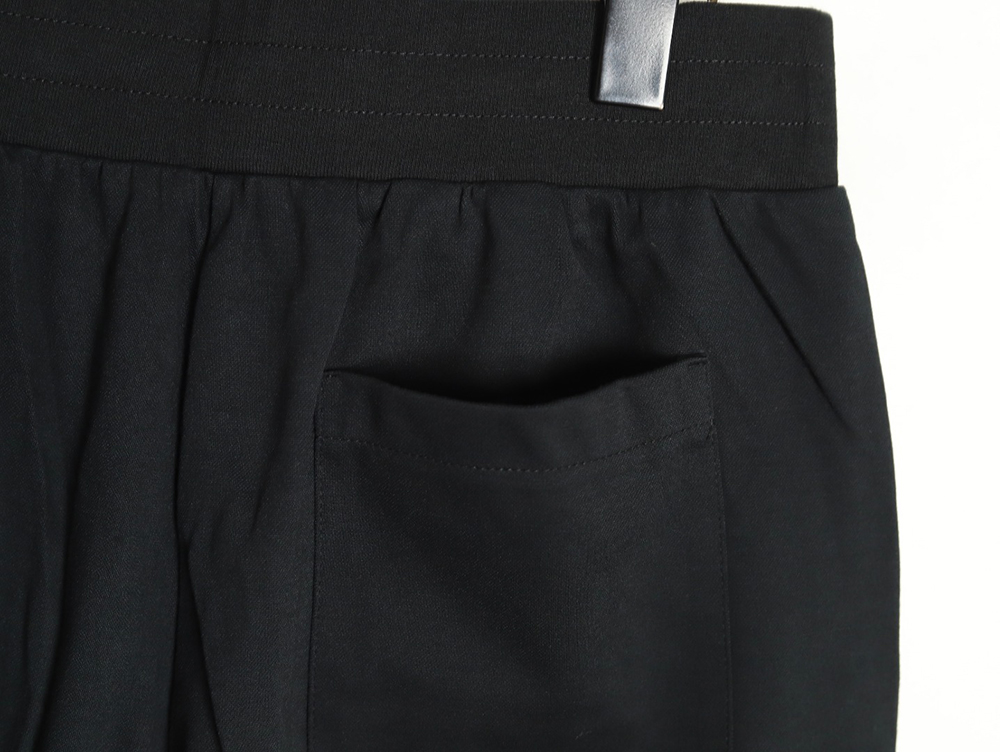 l0*is V*t0n rhinestone-embellished knitted shorts