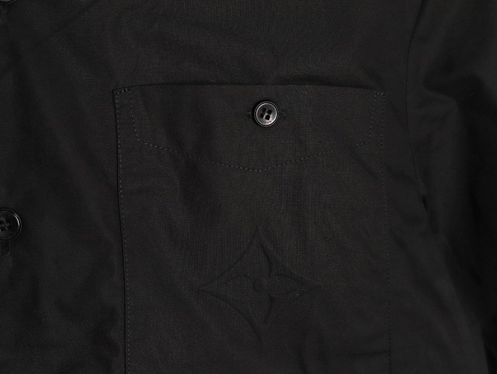 l0*is V*t0n pocket embossed short sleeve shirt tsk1