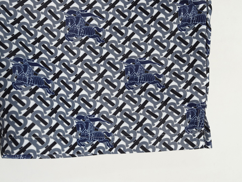 B**rry warhorse print shorts tsk3