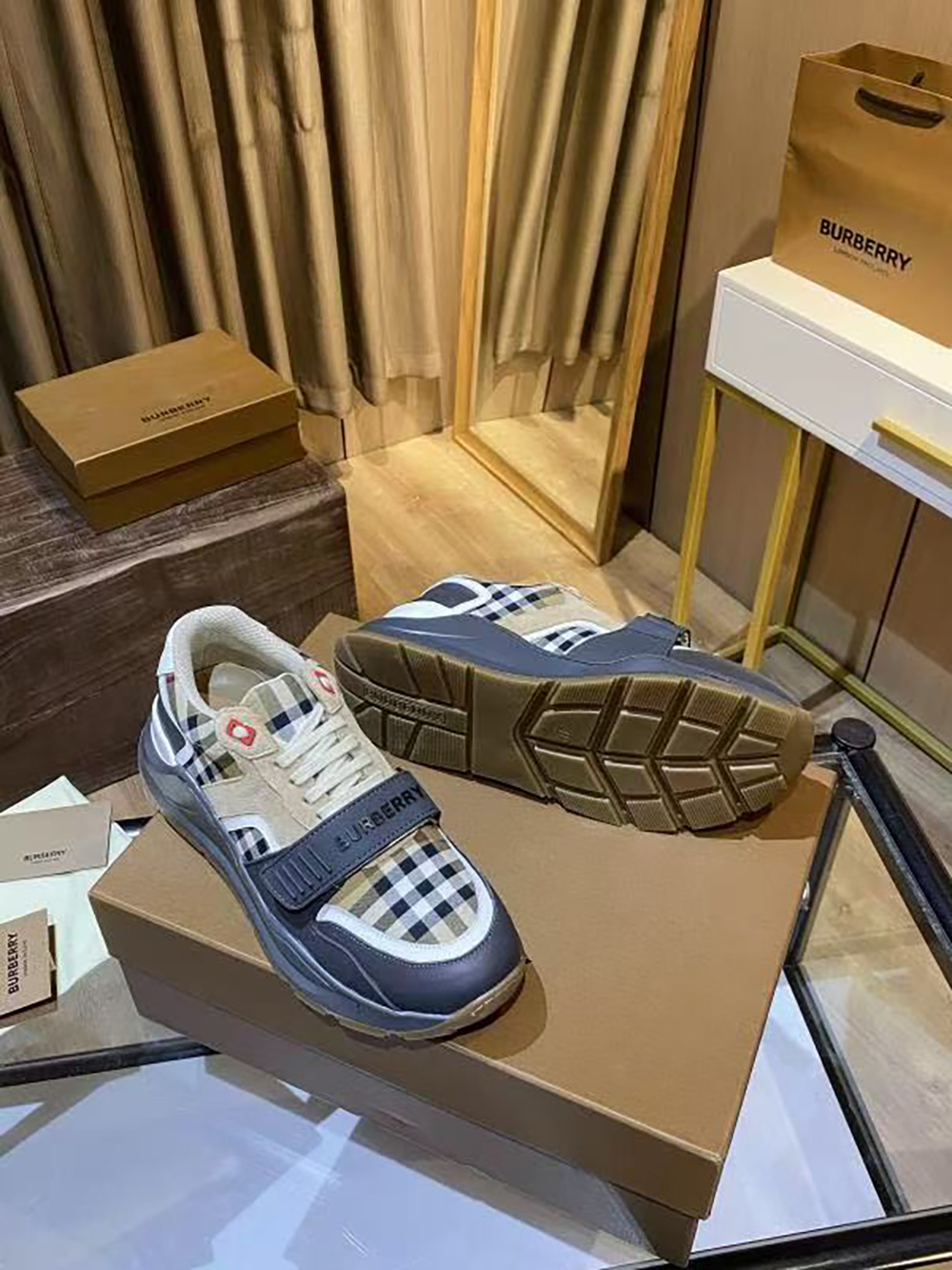 B**rry ramsey vintage check suede leather sneakers