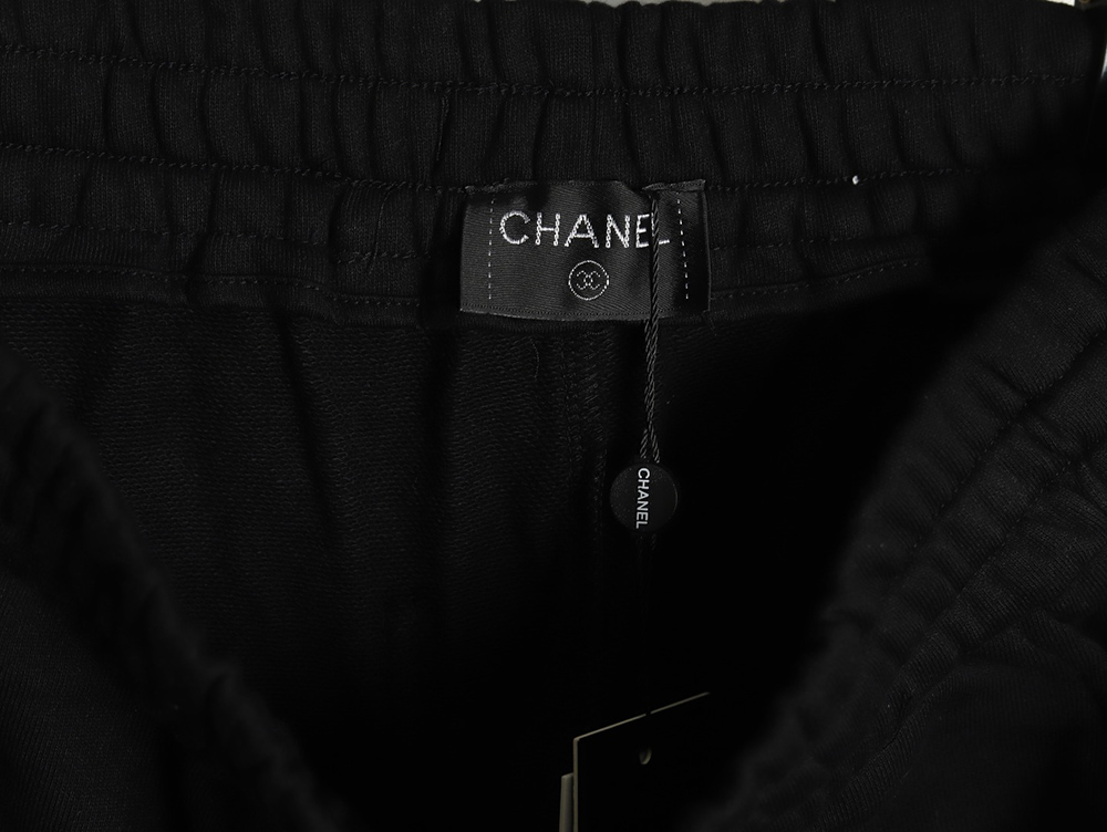 Ch*el logo web shorts tsk1