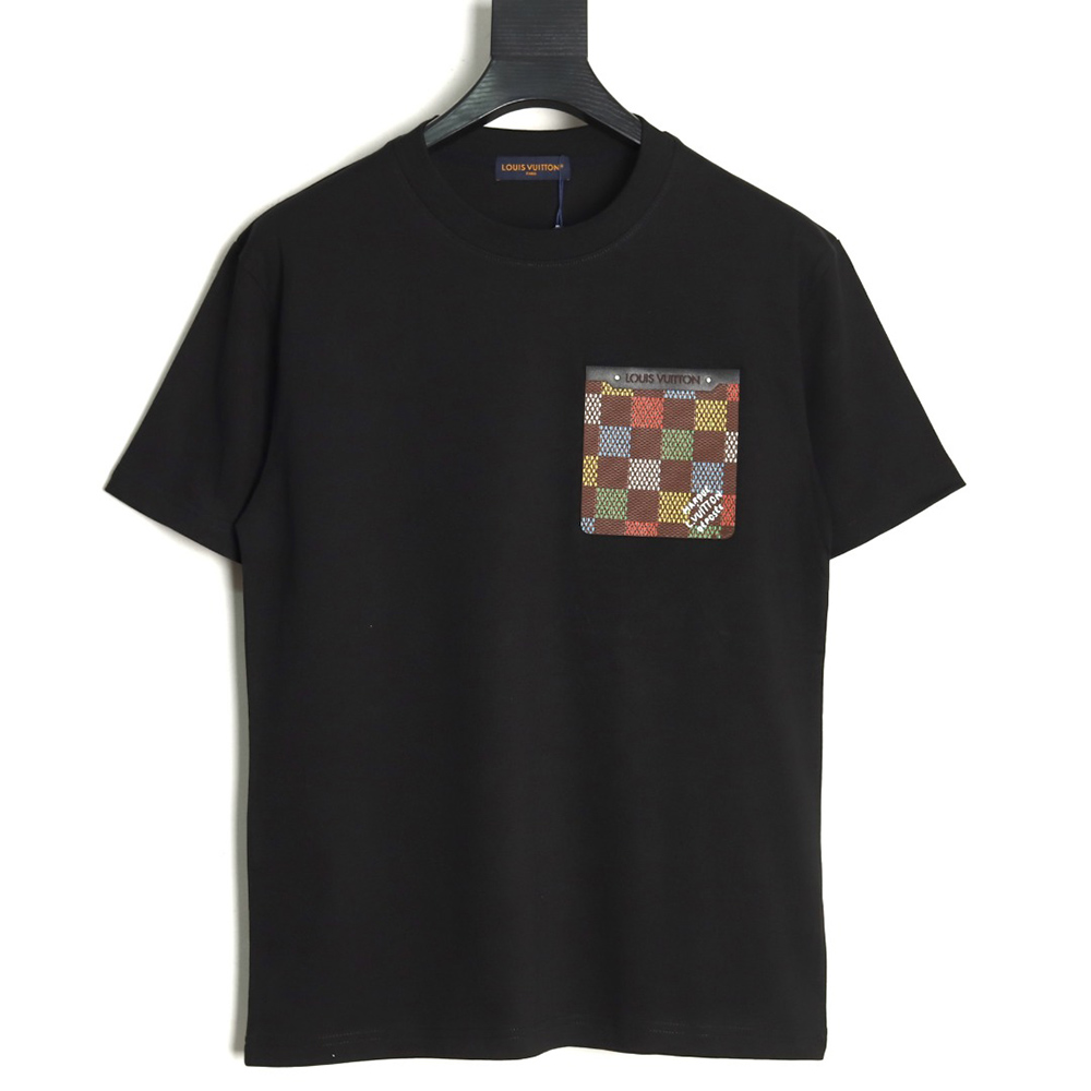 l0*is V*t0n checkerboard leather patches pocket short sleeves tsk1