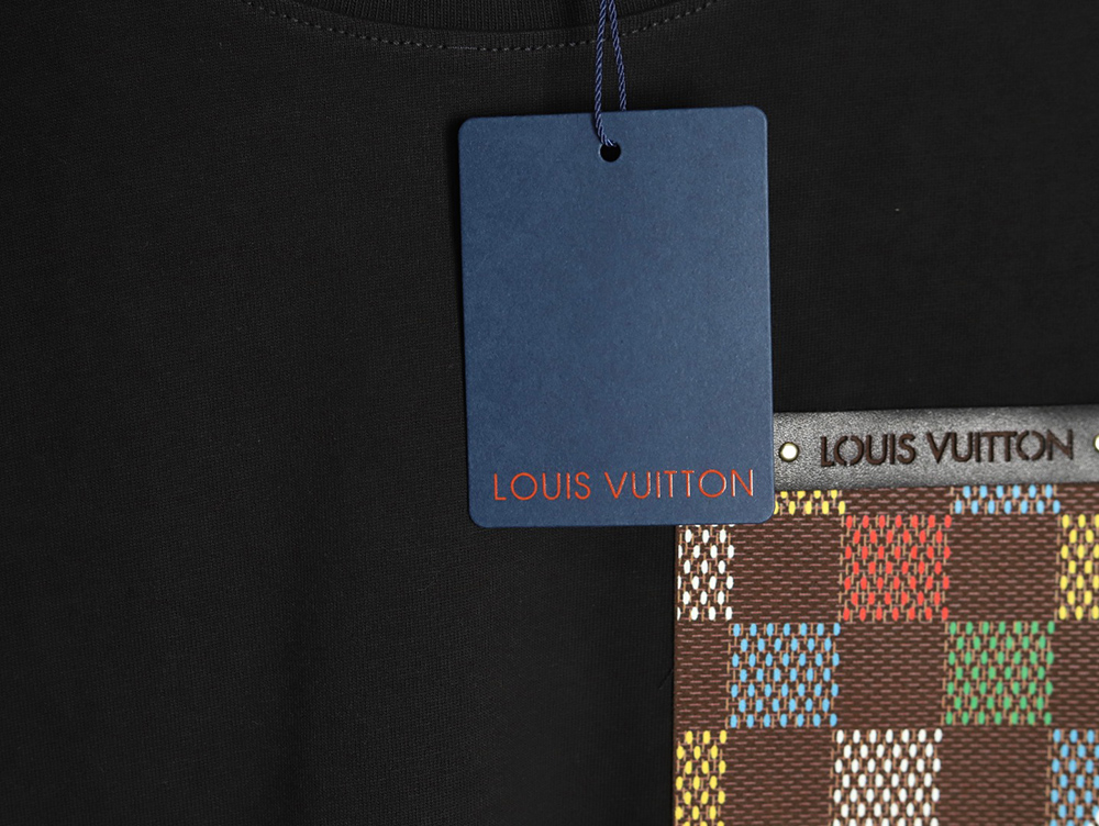 l0*is V*t0n checkerboard leather patches pocket short sleeves tsk1