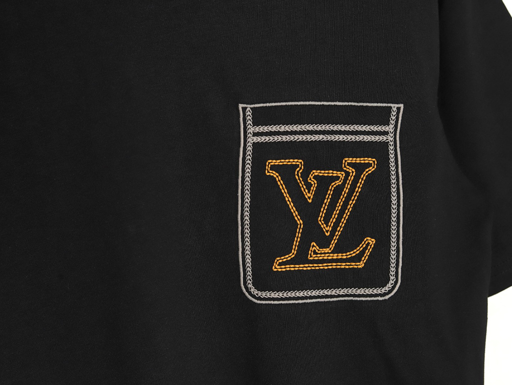 l0*is V*t0n line fake pockets embroidered short sleeves tsk1