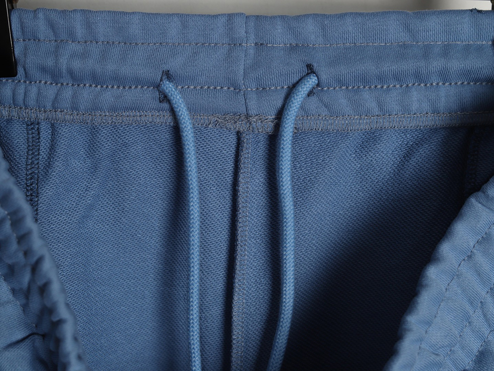 Ba*len*cia*ga tape lettering shorts