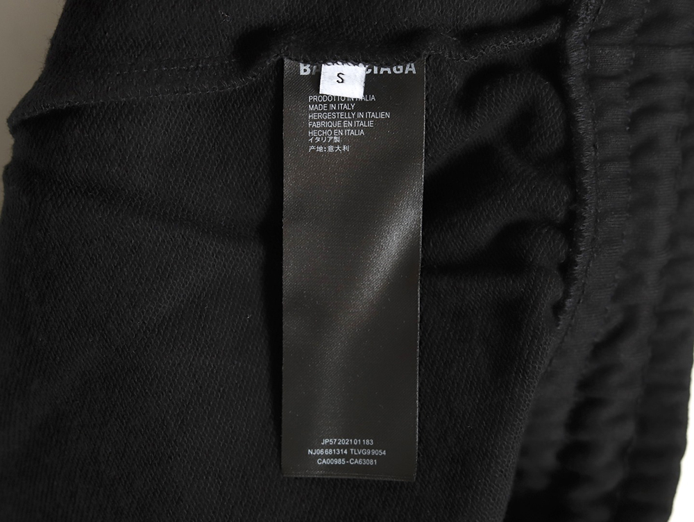 Ba*len*cia*ga tape lettering shorts tsk1