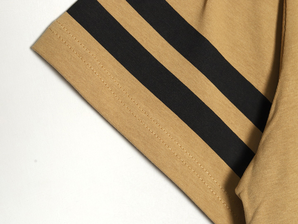 D*or five-star emblem short sleeve