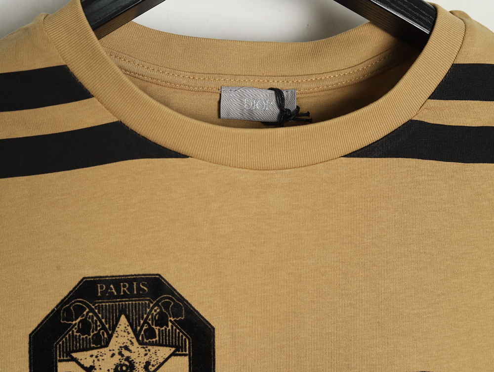 D*or five-star emblem short sleeve