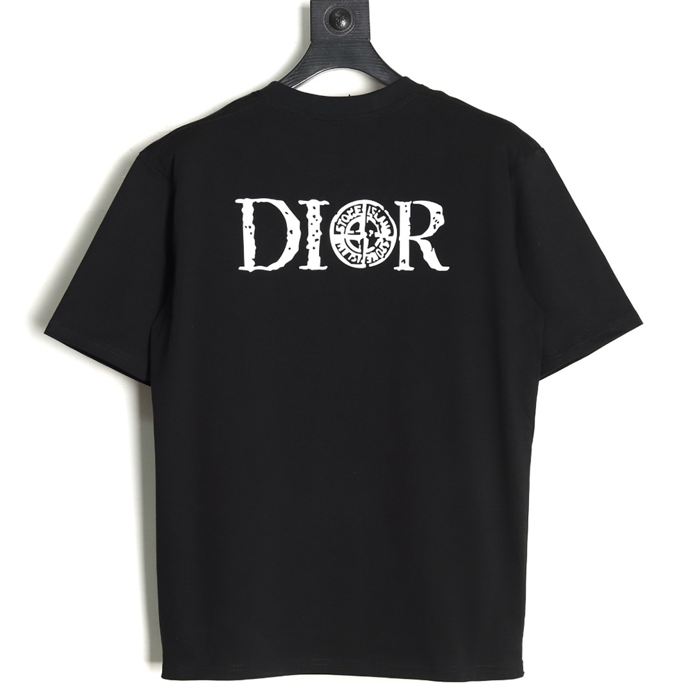 D*or & stone island crosshair print short-sleeved t-shirt tsk1