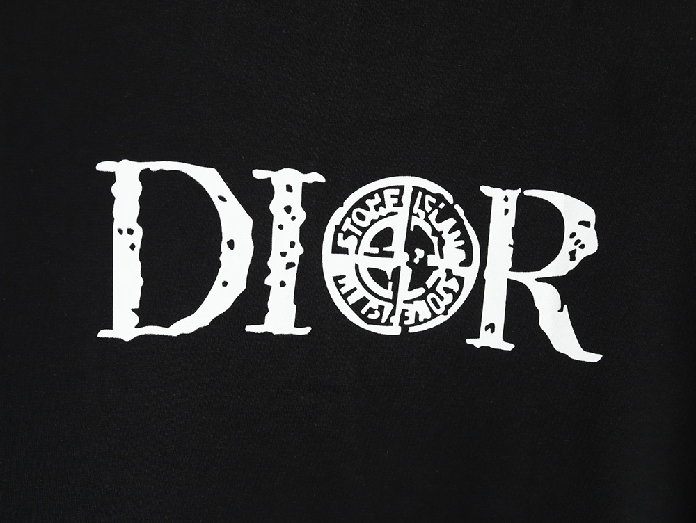D*or & stone island crosshair print short-sleeved t-shirt tsk1